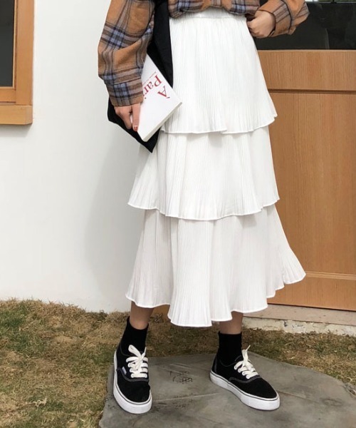 cammie(キャミー)の「ティアードフリルスカート(スカート・レディース・オフホワイト/ブラック・F)」の3枚目の写真
