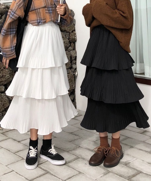 cammie(キャミー)の「ティアードフリルスカート(スカート・レディース・オフホワイト/ブラック・F)」の8枚目の写真