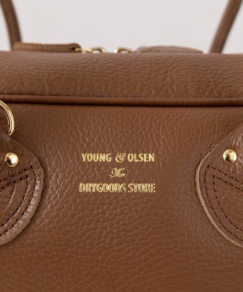 YOUNG&OLSEN The DRYGOODS STORE（ヤングアンドオルセン）の「【YOUNG&OLSEN】EMBOSSED LEATHER STUDENT M（ハンドバッグ・レディース・ベージュ/ブラウン/ブラック/グレー/ピンク・FREE）」の9枚目の写真