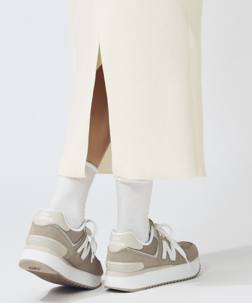 NEW BALANCE(ニューバランス)の「【別注】ニューバランス New Balance THE CITY シューパッチニットスカート 限定コラボ(スカート・レディース・ネイビー/ホワイト・M/L)」の7枚目の写真
