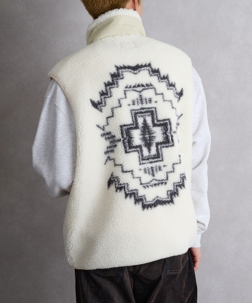 PENDLETON（ペンドルトン）の「【PENDLETON】スタンドベスト 5475-1026（ベスト・メンズ・アイボリー/チャコールグレー・S/M/L）」の15枚目の写真