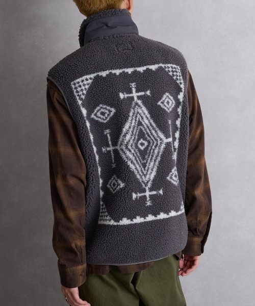 PENDLETON（ペンドルトン）の「【PENDLETON】スタンドベスト 5475-1026（ベスト・メンズ・アイボリー/チャコールグレー・S/M/L）」の6枚目の写真