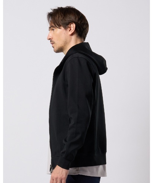 wjk（ダヴルジェイケイ）の「high neck zip-up parka（パーカー・メンズ・トップグレー/ブラック/ライトベージュ・SMALL/MEDIUM/LARGE/X-LARGE）」の13枚目の写真
