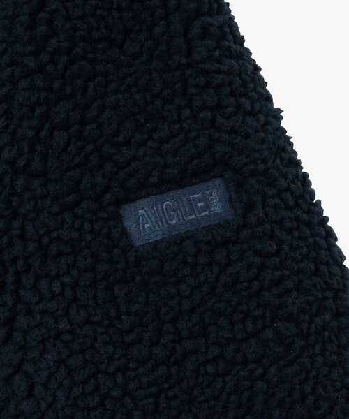 AIGLE(エーグル)の「パッチポケット 異素材切り替え スタンドカラーボアフリースブルゾン(ブルゾン・メンズ・ダークネイビー/レッド・S/M/L/XL)」の16枚目の写真