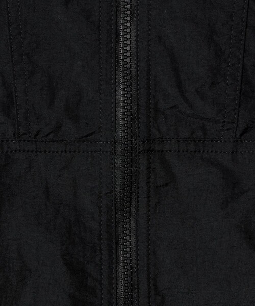 THE NORTH FACE（ザノースフェイス）の「＜THE NORTH FACE＞コンパクト ジャケット（マウンテンパーカー・メンズ・ブラック・XL/L/M）」の2枚目の写真