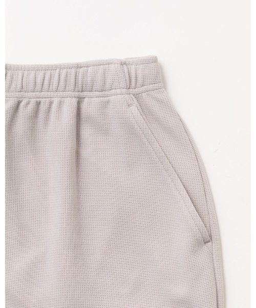THOUSAND MILE（サウザンドマイル）の「[L's]EASY SKIRT TECH WAFFLE/イージースカート（スカート・レディース・グレイッシュベージュ/スミクロ/ネイビー・FREE）」の4枚目の写真