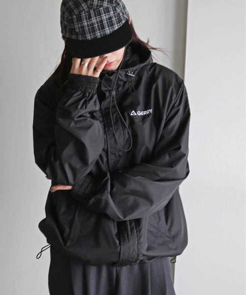 GERRY（ジェリー）の「【GERRY/ジェリー】切替マウンテンパーカー（マウンテンパーカー・メンズ・ブラック/ブラック×グリーン/グリーン/ブラウン・M/L/XL）」の2枚目の写真