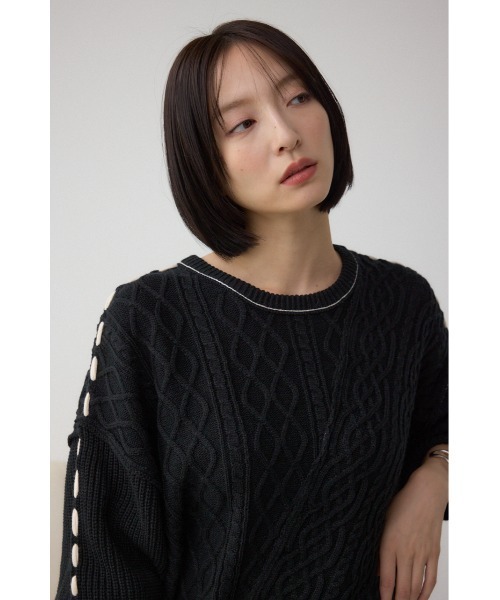 AZUL by moussy(アズールバイマウジー)の「ステッチデザインケーブルニット(ニット/セーター・レディース・アイボリー/ブラック/杢グレー/ダークブルー・SMALL/MEDIUM)」の17枚目の写真