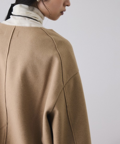 ADAM ET ROPE'(アダムエロペ)の「【サステナブル】Airneeプルオーバー(Tシャツ/カットソー・レディース・ベージュ/ダークブラウン・FREE)」の8枚目の写真