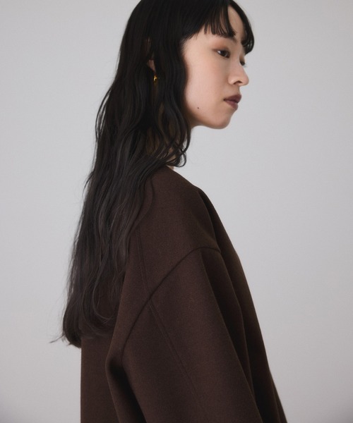 ADAM ET ROPE'(アダムエロペ)の「【サステナブル】Airneeプルオーバー(Tシャツ/カットソー・レディース・ベージュ/ダークブラウン・FREE)」の14枚目の写真