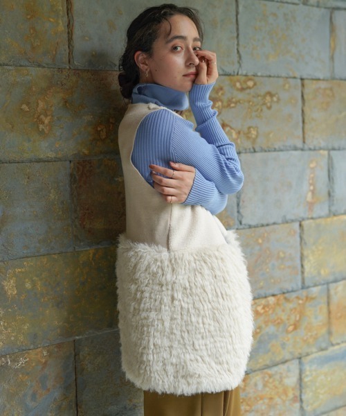 Bou Jeloud（ブージュルード）の「ボア×ファーニットベスト（ベスト・レディース・グレー/ベージュ・FREE）」の7枚目の写真