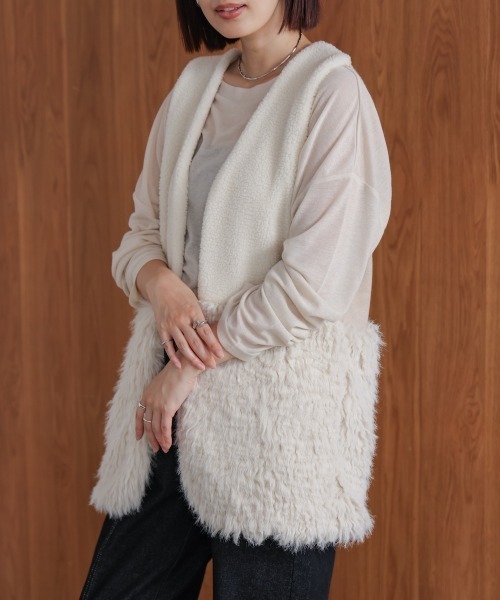 Bou Jeloud（ブージュルード）の「ボア×ファーニットベスト（ベスト・レディース・グレー/ベージュ・FREE）」の13枚目の写真