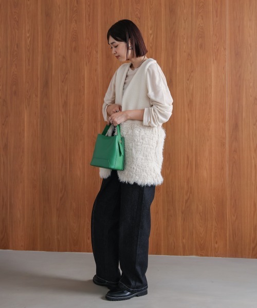 Bou Jeloud（ブージュルード）の「ボア×ファーニットベスト（ベスト・レディース・グレー/ベージュ・FREE）」の14枚目の写真