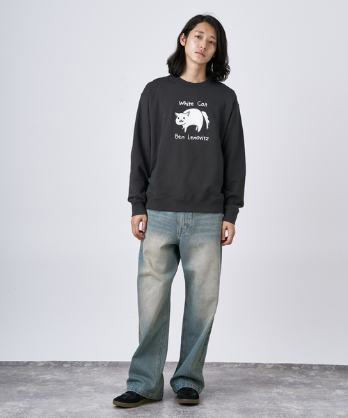 B.C STOCK(ベーセーストック)の「【Ben Lenovitz / ベン・レノビッツ】別注 ドッグ&キャットスウェット(スウェット・メンズ・ホワイト系その他/ホワイト/チャコールグレー/ネイビー・LARGE/MEDIUM)」の5枚目の写真
