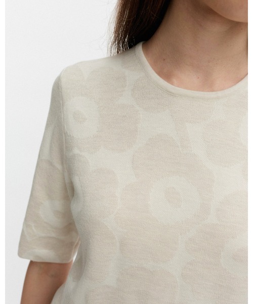 marimekko（マリメッコ）の「Kertya Unikko / pullover（ニット/セーター・レディース・ホワイト・LARGE/MEDIUM/SMALL/X-SMALL/X-LARGE）」の2枚目の写真