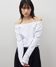 オフショルダーロンTEE