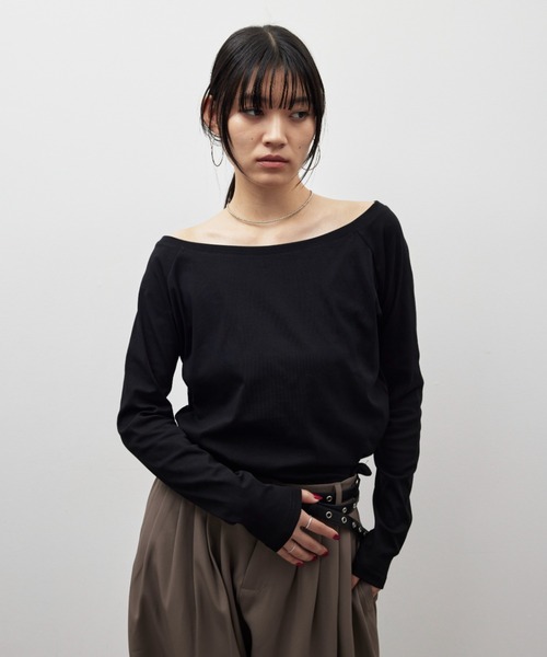 HANNE（アン）の「オフショルダーロンTEE（Tシャツ/カットソー・レディース・ホワイト/グレー/ブラック・FREE）」の7枚目の写真