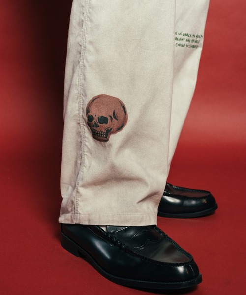 Subciety(サブサエティ)の「Memorial corduroy pants(その他パンツ・メンズ・オフホワイト/ブラック・MEDIUM/LARGE/X-LARGE/SMALL)」の12枚目の写真