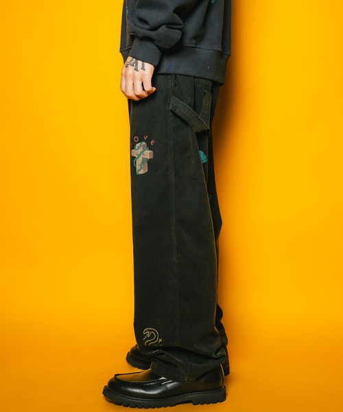 Subciety(サブサエティ)の「Memorial corduroy pants(その他パンツ・メンズ・オフホワイト/ブラック・MEDIUM/LARGE/X-LARGE/SMALL)」の3枚目の写真