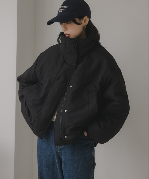 210nouve（トゥージュヌーブ）の「ショート モンスター ジャケット（ブルゾン・レディース・ブラック/ライトベージュ/カーキ・FREE）」の2枚目の写真