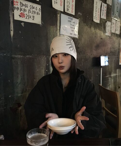 AAKAM（アーカム）の「Knee Pin-tuck Contrast Cargo Pants (Black)（その他パンツ・レディース・その他・1/2）」の15枚目の写真