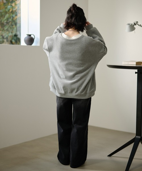 LAULEN(ローレン)の「key neck layered logo sweat pullover /キーネックレイヤードロゴスウェットプルオーバー(スウェット・レディース・ブラウン/ネイビー/グレー/アイボリー・FREE)」の19枚目の写真