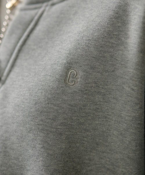 LAULEN(ローレン)の「key neck layered logo sweat pullover /キーネックレイヤードロゴスウェットプルオーバー(スウェット・レディース・ブラウン/ネイビー/グレー/アイボリー・FREE)」の21枚目の写真
