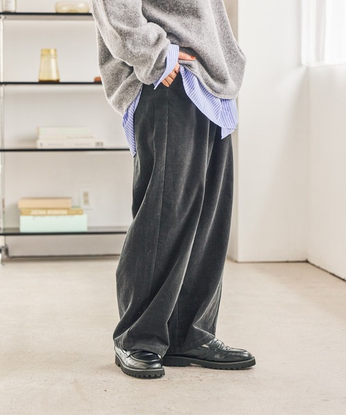 studio CLIP（スタディオクリップ）の「細コールルーズストレートパンツ[プチ・プラスサイズあり]（その他パンツ・レディース・カーキ/アイボリー/スモーク/キャメル・LARGE/MEDIUM/PF/ﾌﾘｰ(L)）」の6枚目の写真