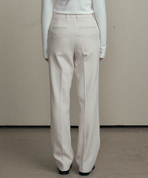 LINGSEOUL(リングソウル)の「straight slim pants-ivory(スラックス・レディース・その他・MEDIUM)」の3枚目の写真