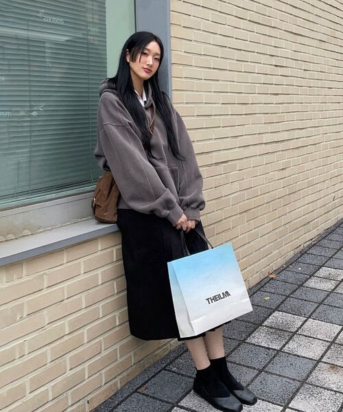 MOOD INSIDE（ムードインサイド）の「ピグメントヘビースウェットフードパーカー_Brown（パーカー・レディース・その他・MEDIUM/LARGE/X-LARGE）」の11枚目の写真