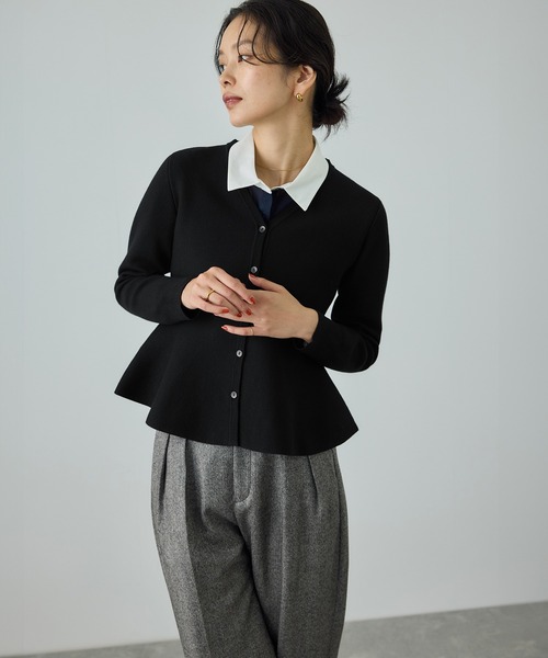 ROPE'（ロペ）の「ウール混ニットペプラムカーディガン/イージーケア・セットアップ対応（ニット/セーター・レディース・ブラウン/ブラック・FREE）」の12枚目の写真