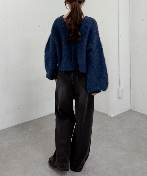 archives（アルシーヴ）の「バックリボンブラッシュニットプルオーバー（ニット/セーター・レディース・ネイビー/グレー/アイボリー/ブラウン・MEDIUM）」の13枚目の写真