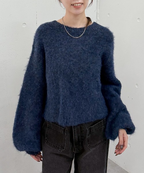 archives（アルシーヴ）の「バックリボンブラッシュニットプルオーバー（ニット/セーター・レディース・ネイビー/グレー/アイボリー/ブラウン・MEDIUM）」の6枚目の写真