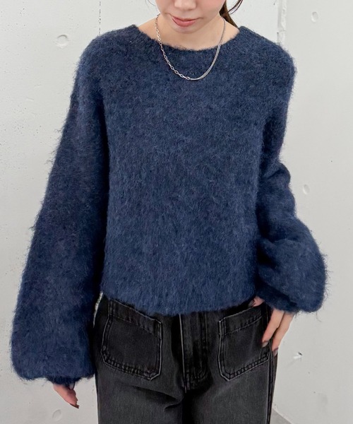 archives（アルシーヴ）の「バックリボンブラッシュニットプルオーバー（ニット/セーター・レディース・ネイビー/グレー/アイボリー/ブラウン・MEDIUM）」の7枚目の写真