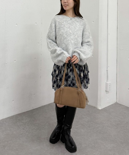 archives（アルシーヴ）の「バックリボンブラッシュニットプルオーバー（ニット/セーター・レディース・ネイビー/グレー/アイボリー/ブラウン・MEDIUM）」の20枚目の写真