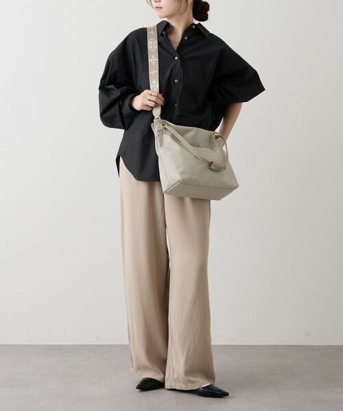 russet(ラシット)の「コーデュラナイロン3WAYトートバッグ(トートバッグ・レディース・ブラック/グレー/グレイッシュベージュ・FREE)」の19枚目の写真