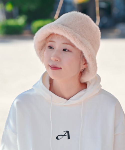 Alite cloth(アリーテクロス)の「エコファーバケットハット(ハット・レディース・ブラック/オフホワイト/グレー・F)」の1枚目の写真