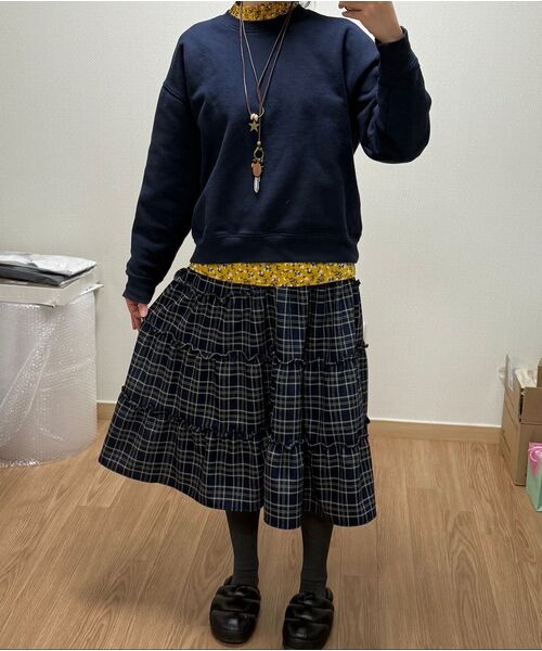 KOLEAT（コレット）の「ドトムチェックレースミディフレアロングスカート[Navy_blue]秋冬ver.（スカート・レディース・その他・FREE）」の4枚目の写真