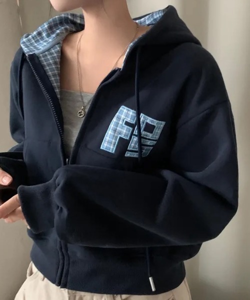 yuue' ( wear )(ユーイ)の「チェック切り替えジップパーカー(パーカー・レディース・グレー/アイボリー/ネイビー/ブラック・FREE)」の13枚目の写真