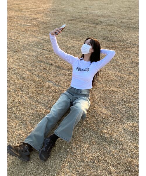 DXOH（ディソエイチ）の「スタックスローガンロゴウォーマークロップTシャツ[ホワイト]（Tシャツ/カットソー・レディース・その他・FREE）」の5枚目の写真