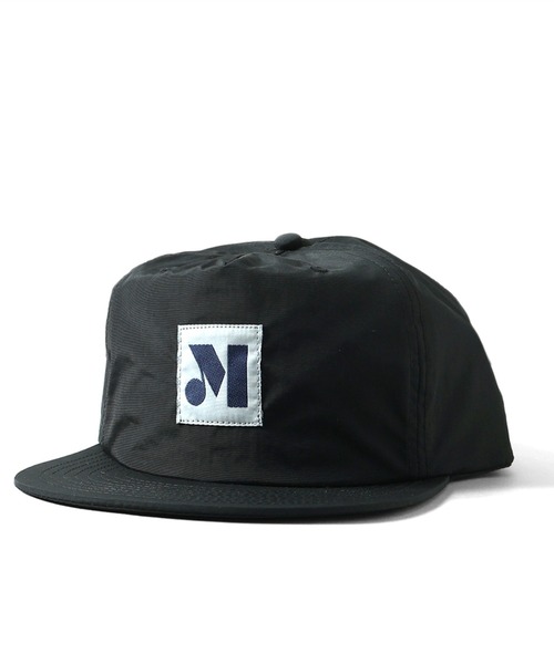 MFC STORE（エムエフシーストア）の「MFC STORE “M” GEOMETRY CAP（キャップ・メンズ・ブラック/オリーブ/ライトグレー・FREE）」の2枚目の写真