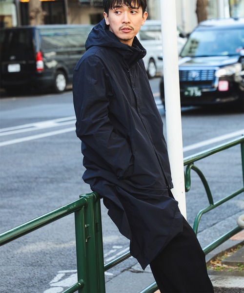 International Gallery BEAMS(インターナショナルギャラリービームス)の「QUATTROCCHI / ガーメントダイ フーデッド コート(その他アウター・メンズ・ネイビー/ブラウン・MEDIUM/LARGE)」の2枚目の写真