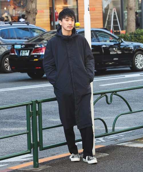 International Gallery BEAMS(インターナショナルギャラリービームス)の「QUATTROCCHI / ガーメントダイ フーデッド コート(その他アウター・メンズ・ネイビー/ブラウン・MEDIUM/LARGE)」の6枚目の写真