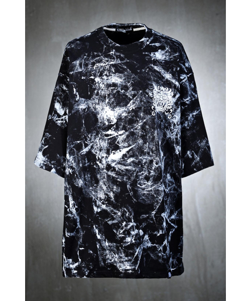 KIRTIMUKHA(キールティムカ)の「ロゴラフペインティングルーズフィット半袖Tシャツブラック(Tシャツ/カットソー・メンズ・その他・2/3)」の2枚目の写真