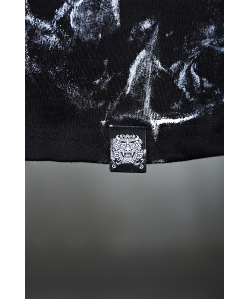KIRTIMUKHA(キールティムカ)の「ロゴラフペインティングルーズフィット半袖Tシャツブラック(Tシャツ/カットソー・メンズ・その他・2/3)」の5枚目の写真