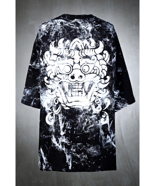 KIRTIMUKHA(キールティムカ)の「ロゴラフペインティングルーズフィット半袖Tシャツブラック(Tシャツ/カットソー・メンズ・その他・2/3)」の7枚目の写真