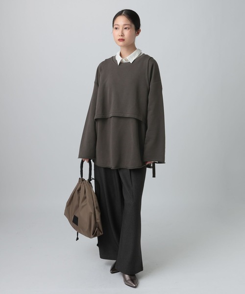 LEPSIM(レプシィム)の「レイヤードオーバースウェット 613152(スウェット・レディース・ブラウン/チャコールグレー/グレイッシュベージュ・FREE)」の14枚目の写真