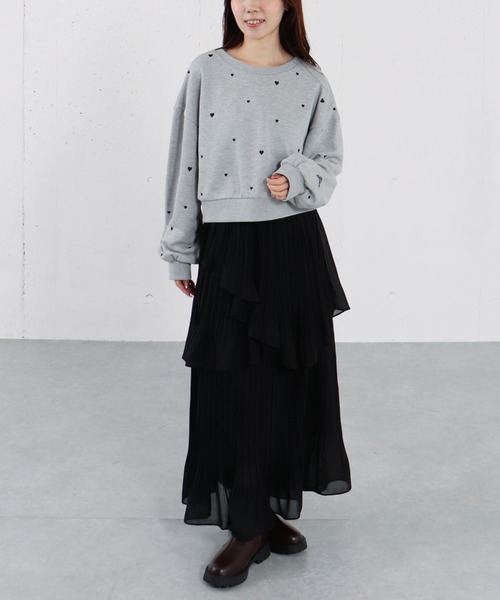 archives（アルシーヴ）の「アシメシアーティアードプリーツスカート（スカート・レディース・アイボリー/ブラック/ブルーグレー・MEDIUM）」の16枚目の写真