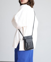 mignon（ミニョン）の「mignon ミニショルダーバッグ 合皮（ショルダーバッグ）」