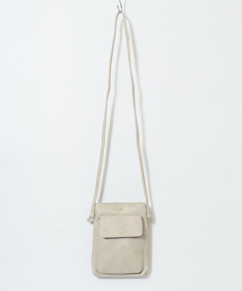mignon（ミニョン）の「mignon ミニショルダーバッグ 合皮（ショルダーバッグ・レディース・イエロー/グリーン/ブラック/グレイッシュベージュ・FREE）」の7枚目の写真